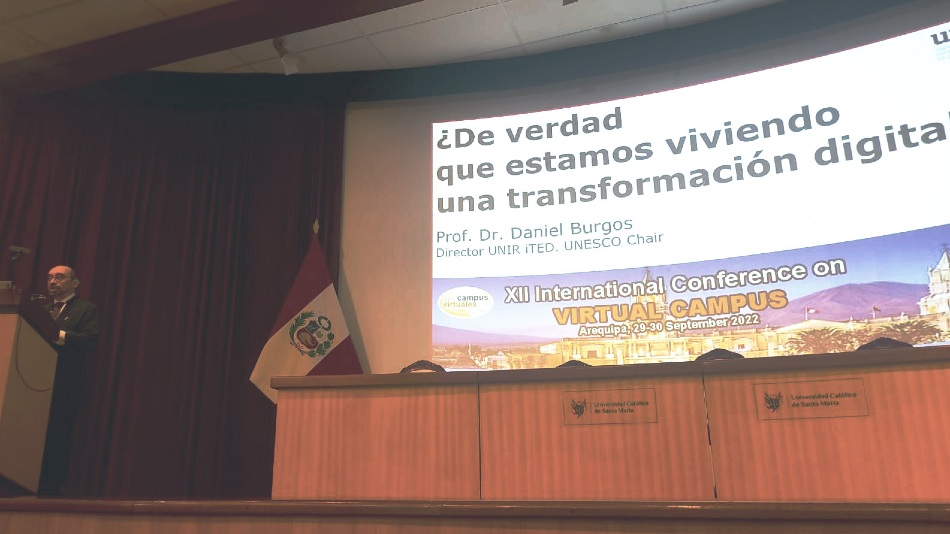 UNIR participa en en la XII Jornada Internacional en Campus Virtuales, en Perú