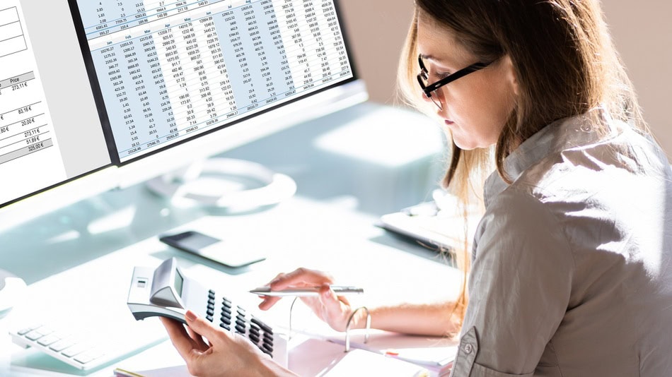 Un asistente contable es el profesional que apoya en las tareas diarias de contabilidad de una empresa