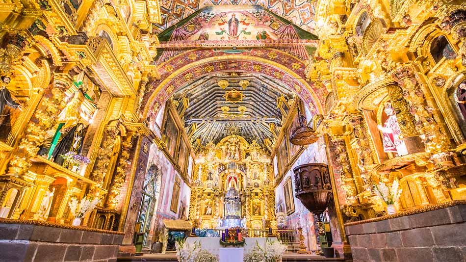El esplendor de San Pedro Apóstol de Andahuaylillas.