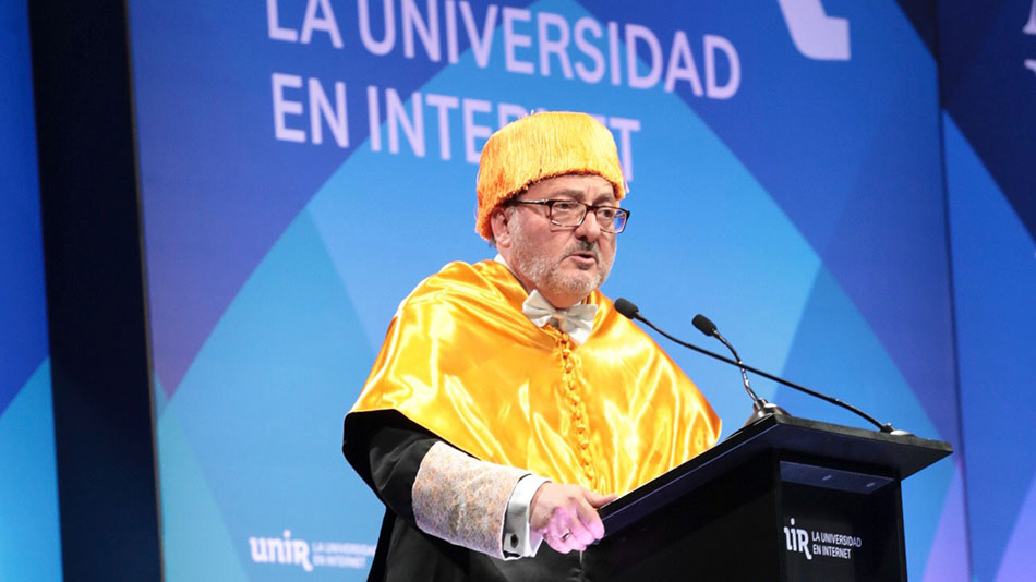 Dr. Manuel Herrera, director académico de Relaciones Internacionales de UNIR.