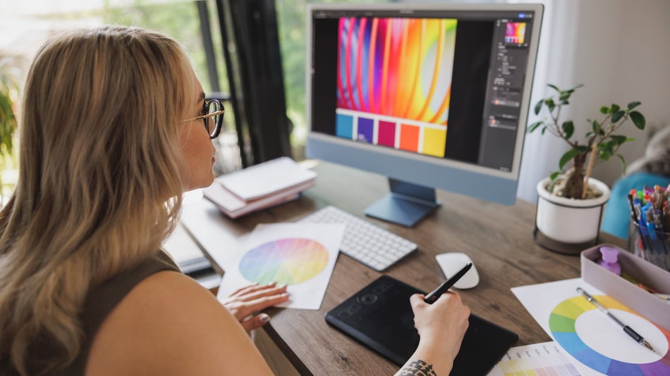 La base de toda la teor&iacute;a del color parte del c&iacute;rculo crom&aacute;tico