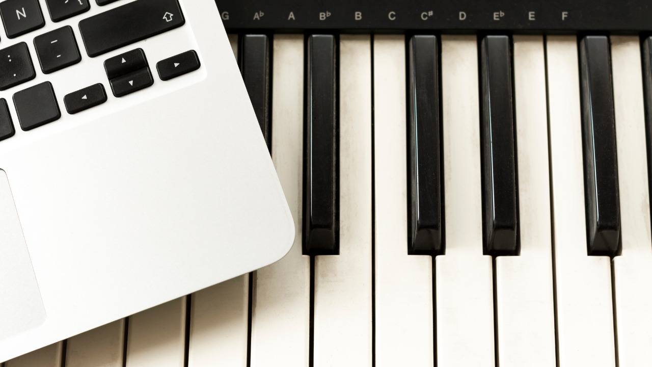 Portada video Grado en Musica