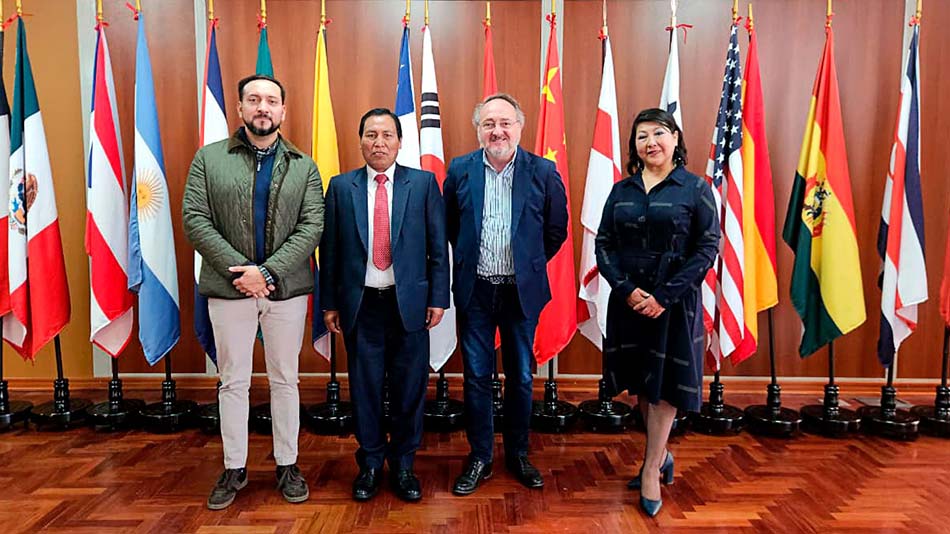 Jorge Loayza, Paulino Machaca, Manuel Herrera y Haydee Clady Ticona.