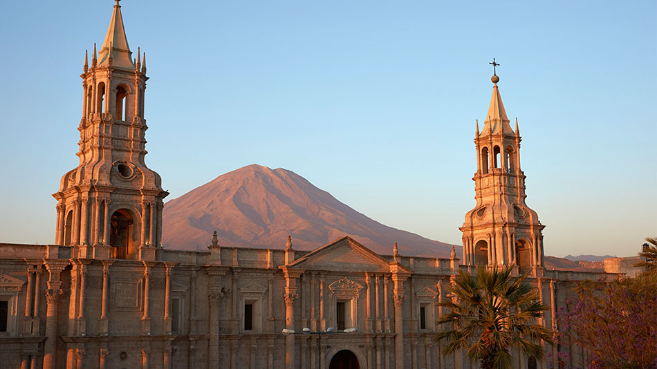 Arequipa es uno de los siete territorios beneficiados con la nueva edición de becas.