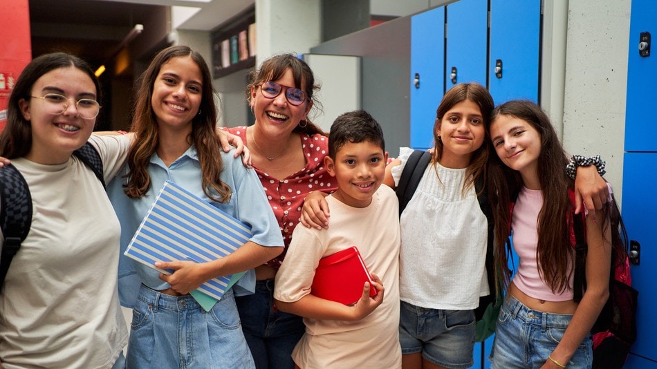 La convivencia escolar es fundamental para el desarrollo académico y emocional de los estudiantes