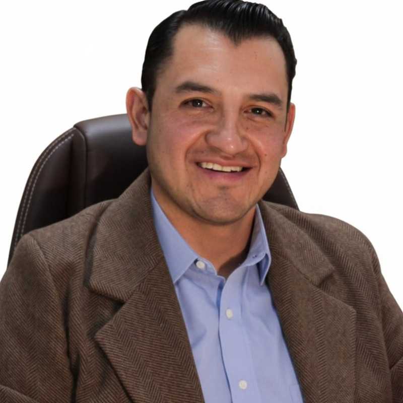 Adrián Osiel Millán Vargas, Experto Asociado