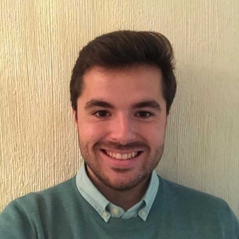 Alejandro Alberto García Torres, Experto asociado