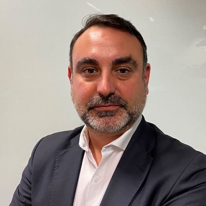 Alfredo Aleix Argüelles, Experto Asociado