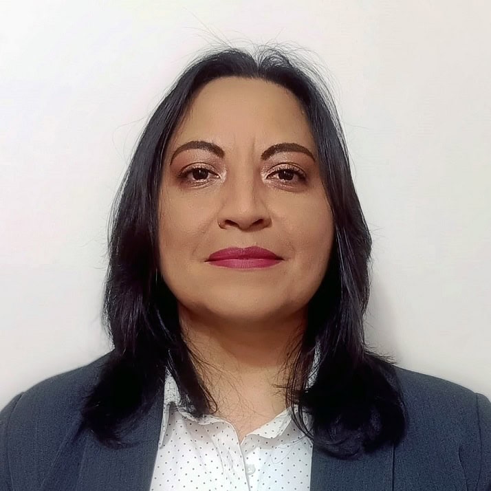 Alicia Tatyana Reyes Mestanza, Experta asociada