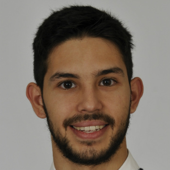 Álvaro Núñez - Romero Casado, Experto Asociado