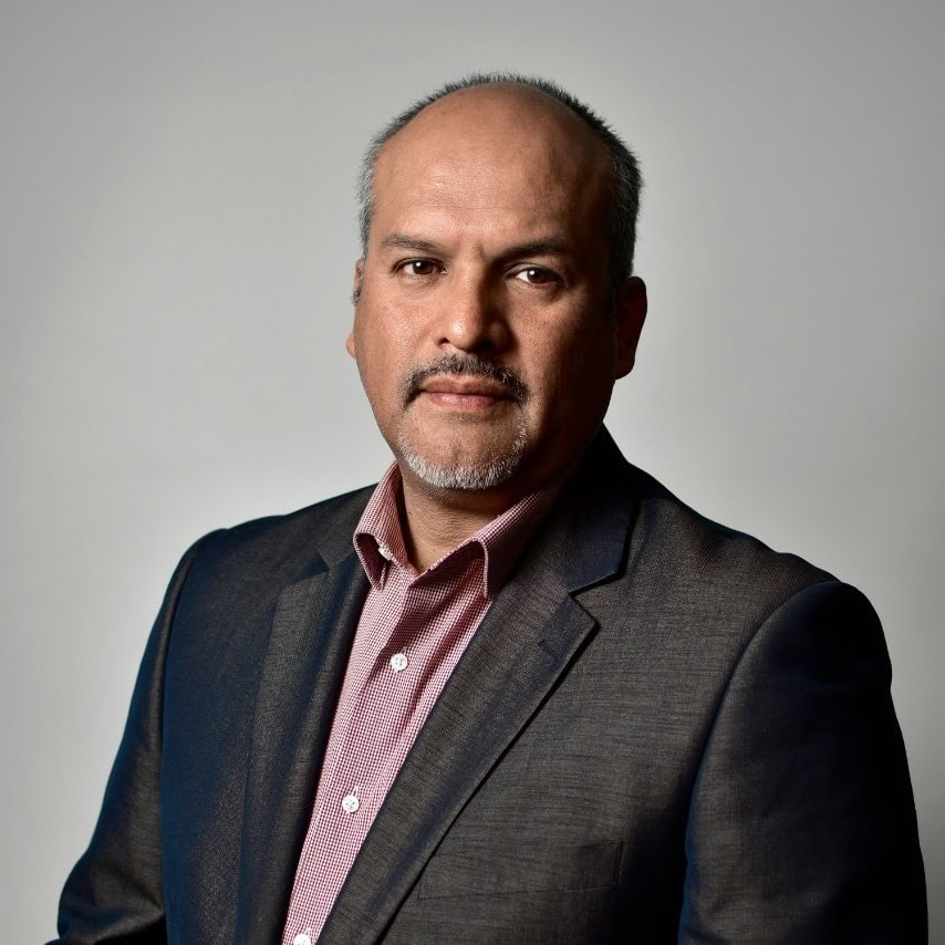 Amir Obedy Urrutia Derma, Experto asociado