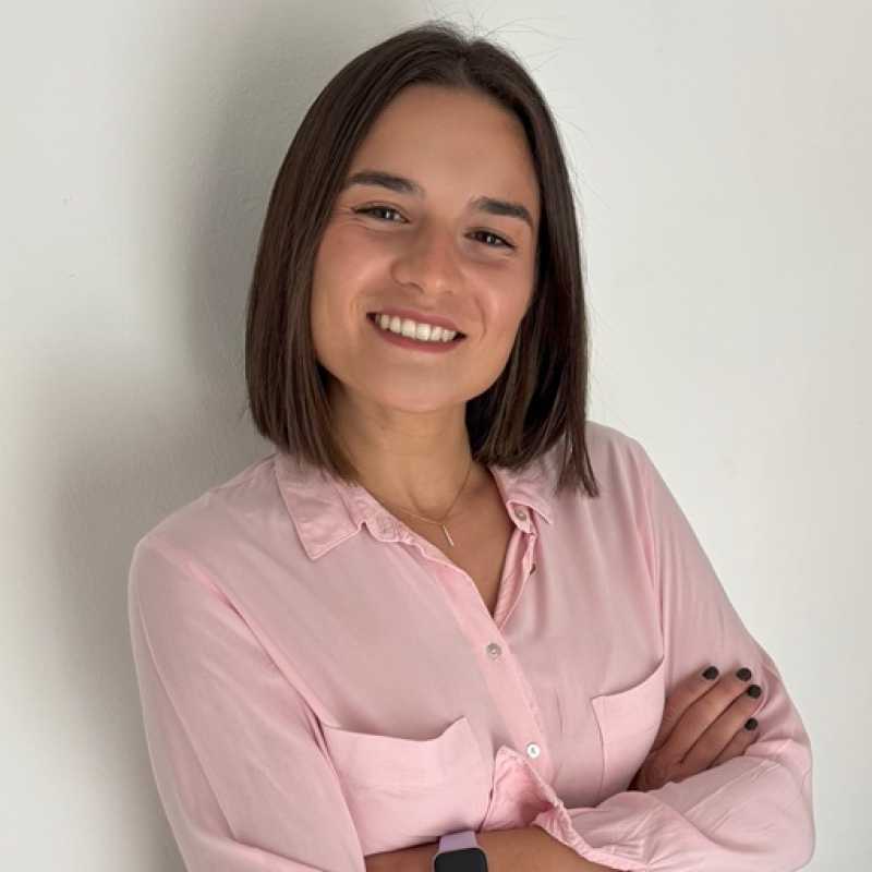 Andrea Palazón Martínez, Experta asociada