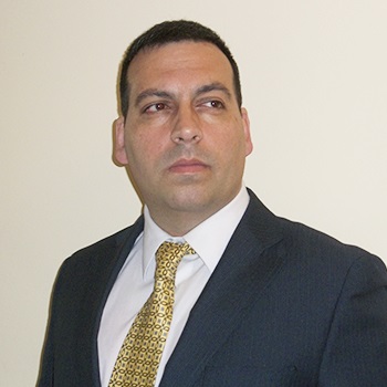 Armando Alvares García Júnior, Profesor