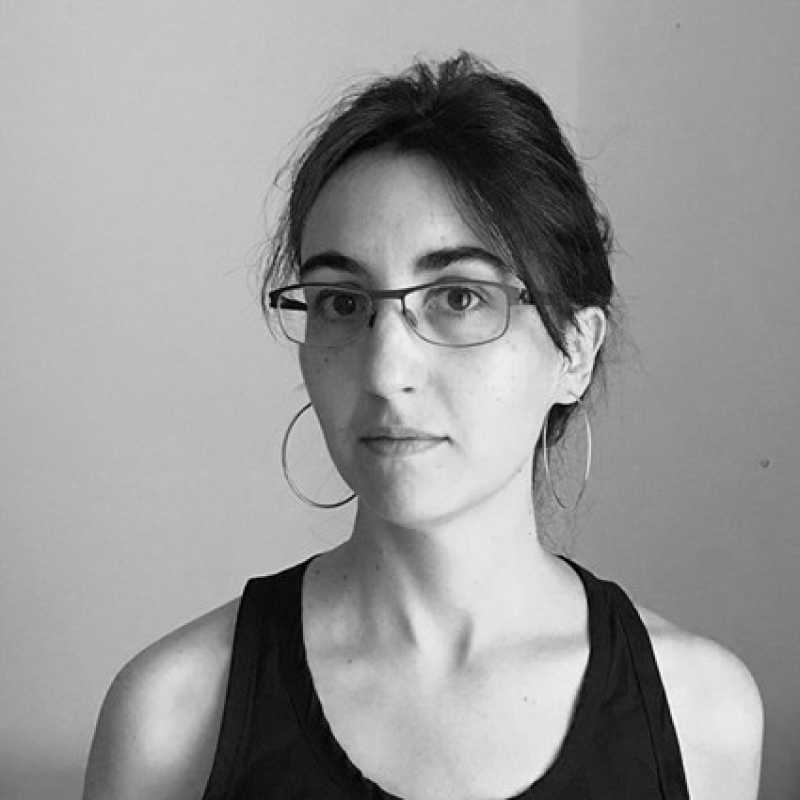 Arola Valls Bofill, Experta Asociada