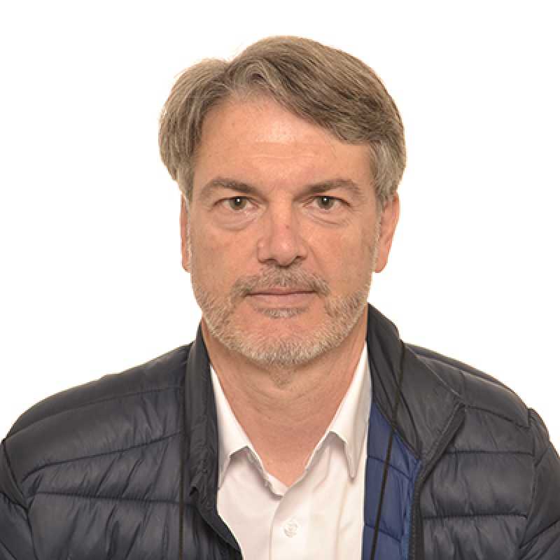 César Frattarola Alcaraz, Experto asociado