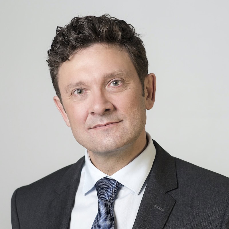 Eduardo Valencia Tirapu, Experto Asociado