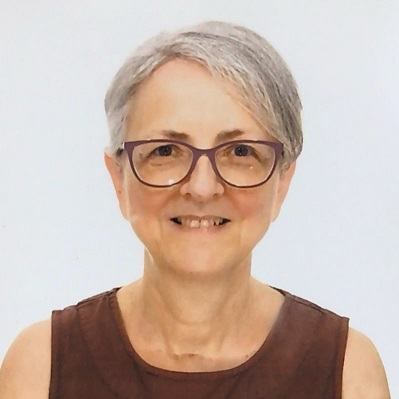 Esperanza Almenta Hernández, Experta asociada