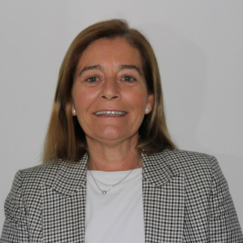 Fátima Olivares Iglesias, Profesora