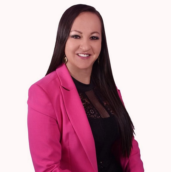 Francy Yovana Velandia Castrillón, Experta asociada