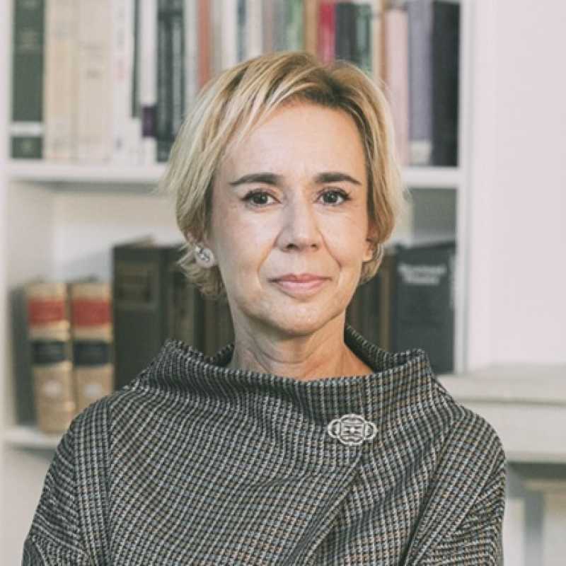 Inés García-Pintos Balbás, Directora académica