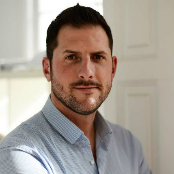 Javier Martínez Torres, Experto asociado