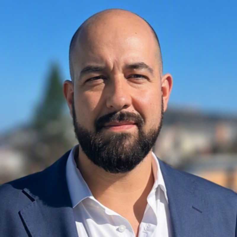 Josué Villada Jiménez, Docente UNIR