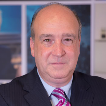 Juan Ramón Medina Cepero, Experto asociado