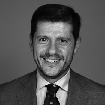 Luis Jesús Pérez López, Experto asociado