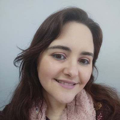 María de las Nieves Corral Rey, Docente UNIR